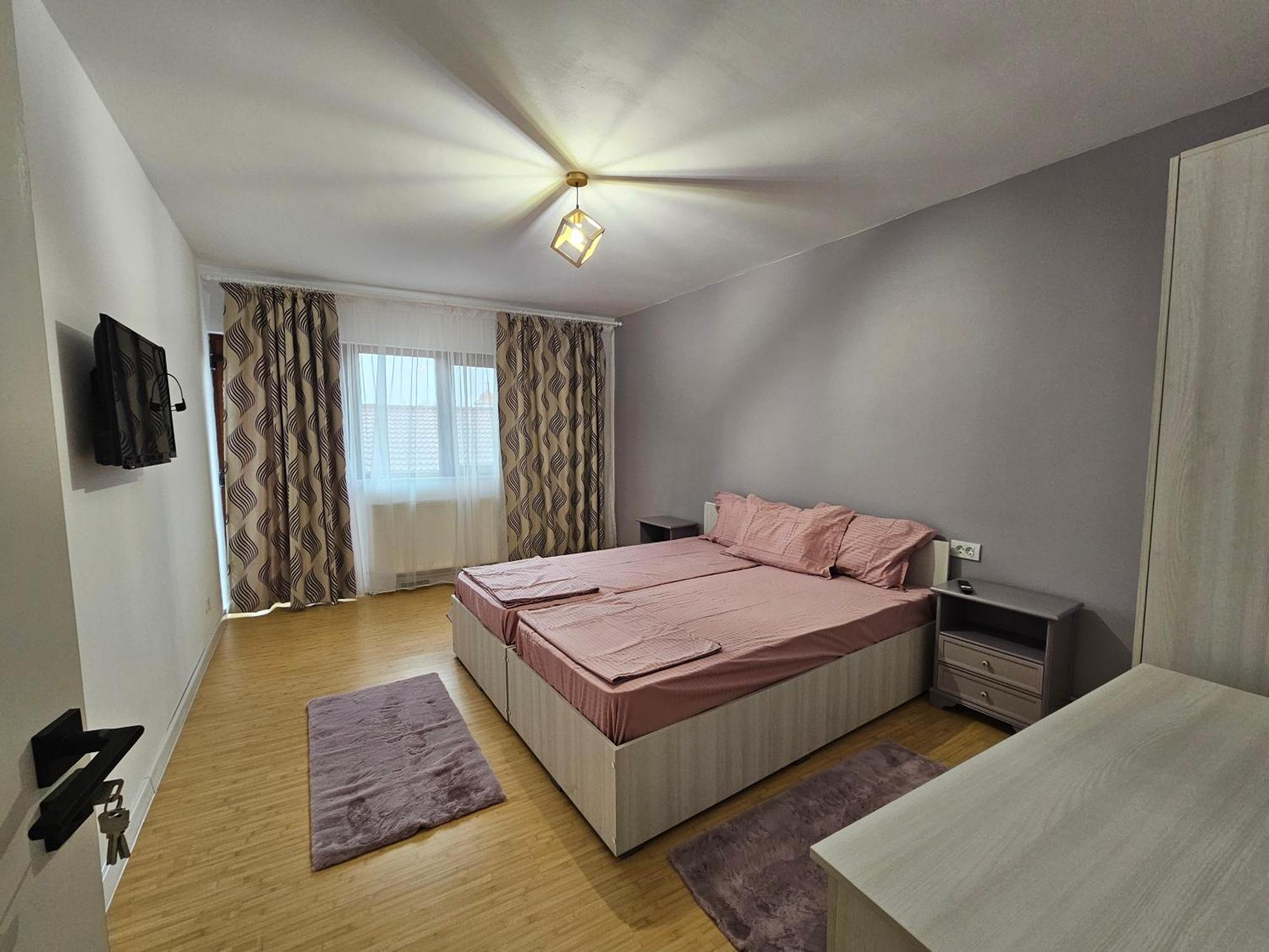 Didi Apartament Craiova Bagian luar foto
